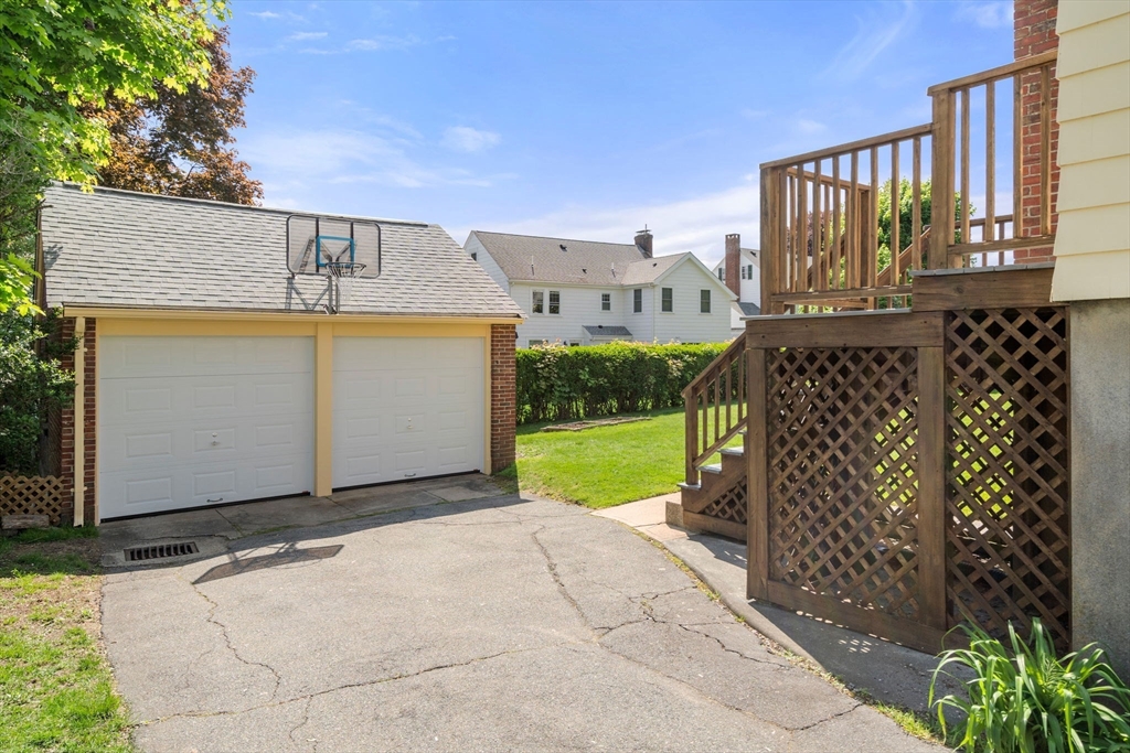 71 Elizabeth Road Belmont, MA 02478 - Photo 38 of 40 Gallery Image 38