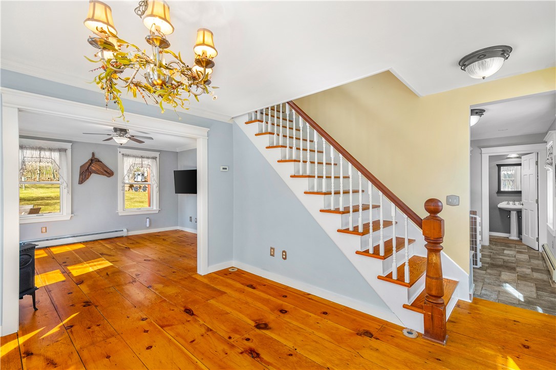 613 Slocum Road Exeter, RI 02874 - Photo 18 of 43