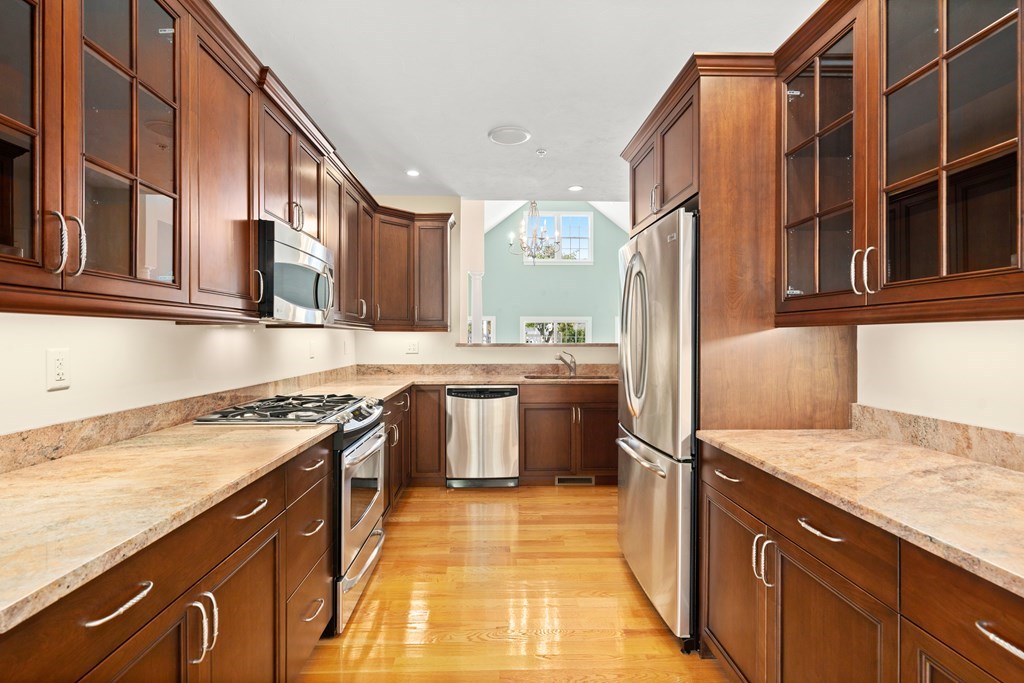 4 Westridge Road, Unit 4 Hudson, MA 01749 - Photo 6 of 32 Gallery Image 6