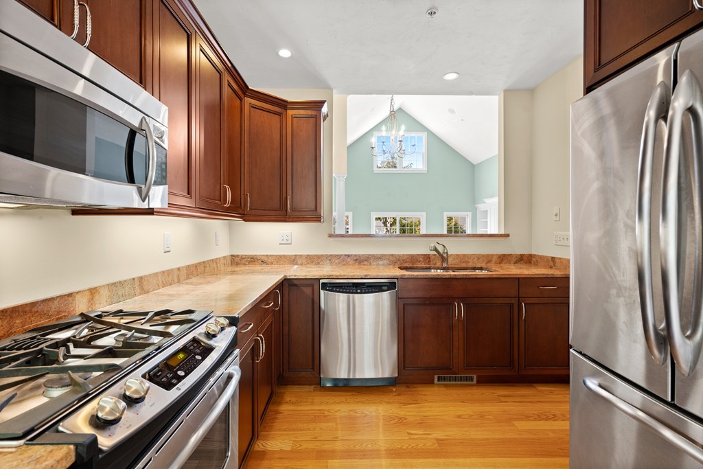4 Westridge Road, Unit 4 Hudson, MA 01749 - Photo 7 of 32 Gallery Image 7