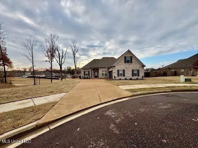 $349,900 | 1123 Peggy Cove, Hernando, MS 38632