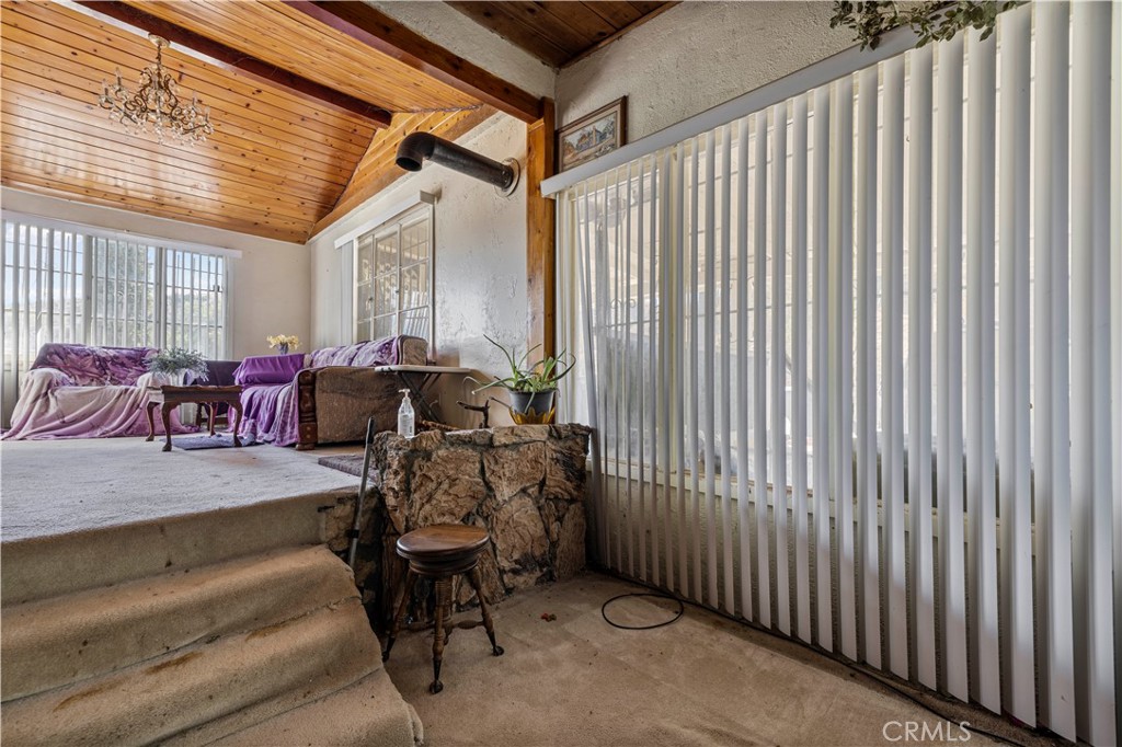 29027 Val Verde Road Val Verde, CA 91384 - Photo 17 of 39