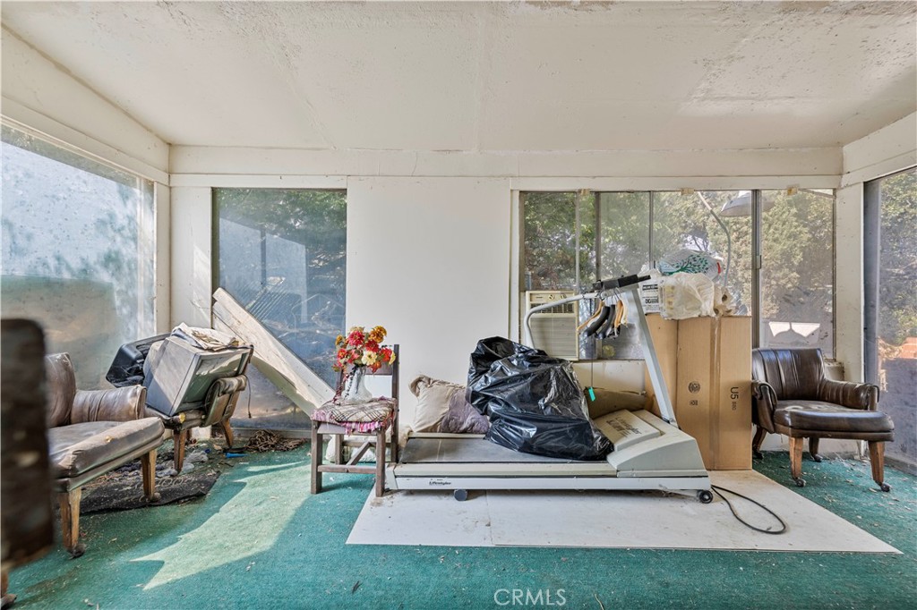 29027 Val Verde Road Val Verde, CA 91384 - Photo 19 of 39