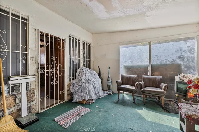 $399,999 | 29027 Val Verde Road, Val Verde, CA 91384