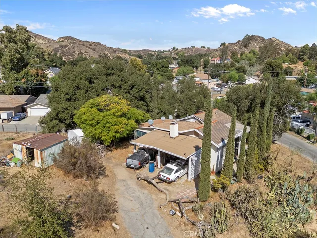 $399,999 | 29027 Val Verde Road, Val Verde, CA 91384