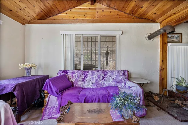 $399,999 | 29027 Val Verde Road, Val Verde, CA 91384