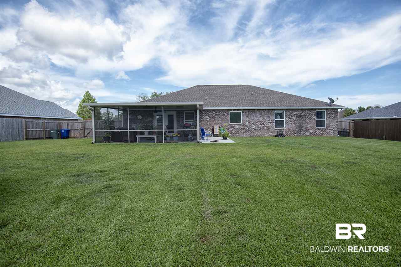 215 Meadow Run Loop Foley, AL 36535 - Photo 10 of 43 Large Backyard