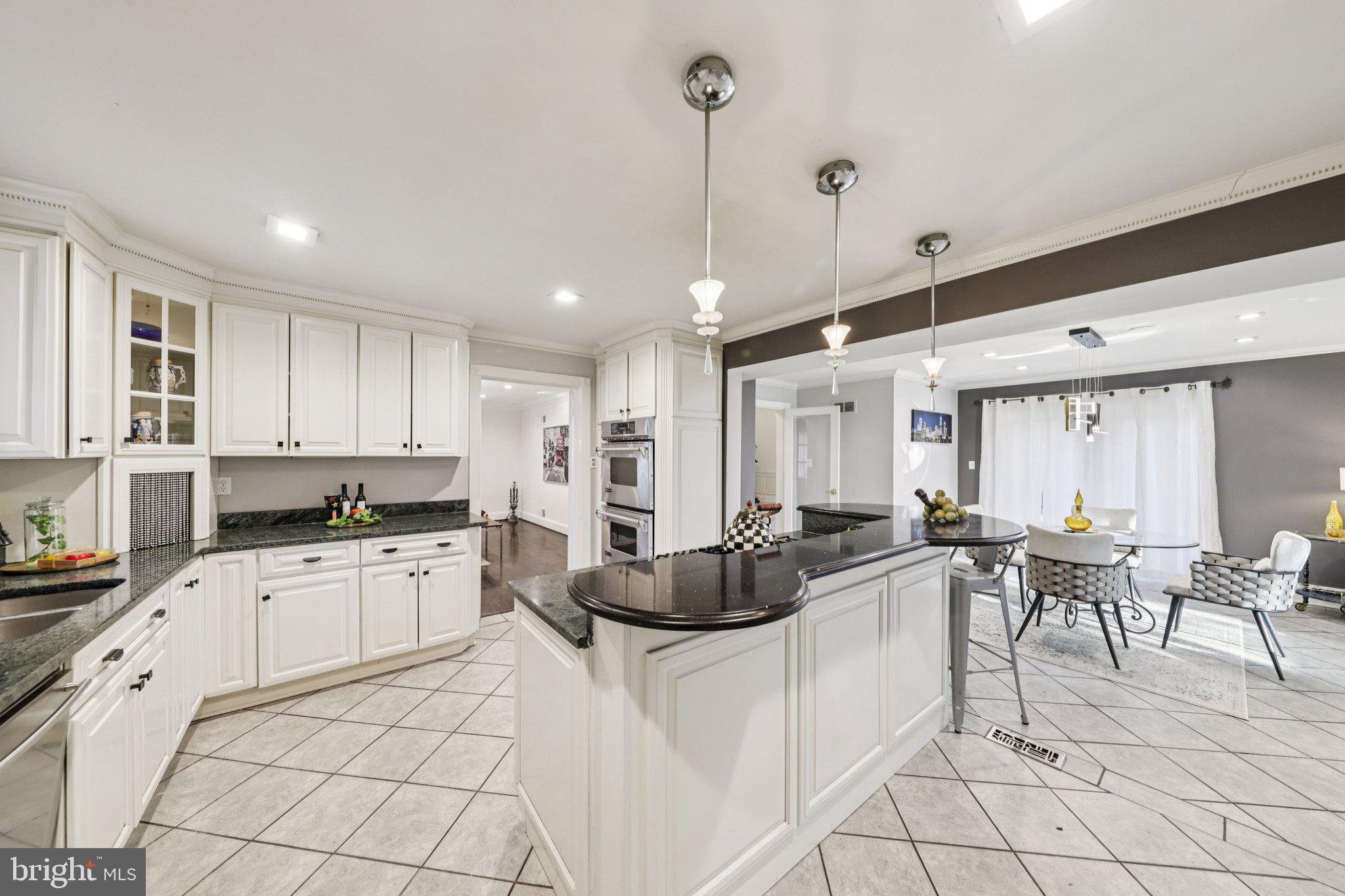 5301 Goldsboro Road Bethesda, MD 20817 - Photo 12 of 71 Kitchen