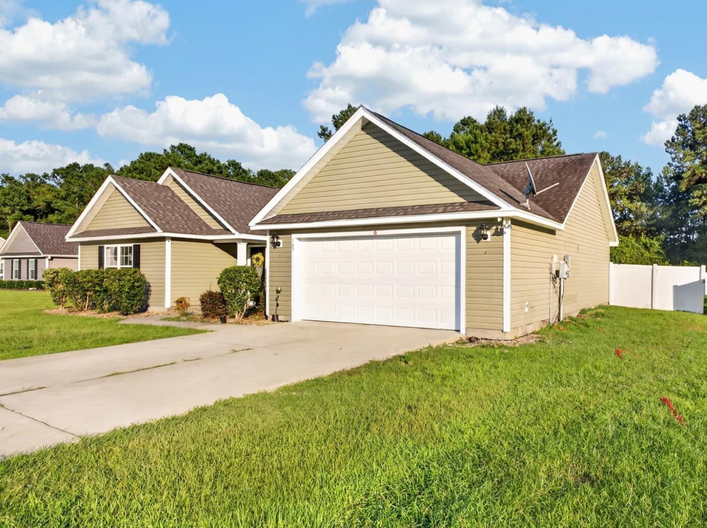 163 Timber Run Drive Hemingway, SC 29554 - Photo 5 of 54 Gallery Image 5
