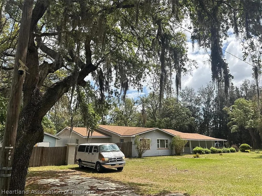 585 North Ridge Avenue Lake Alfred, FL 33850 - Photo 2 of 4