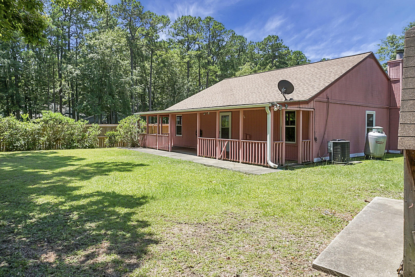 101 Lancashire Road Summerville, SC 29486 - Photo 33 of 36 DSC03287