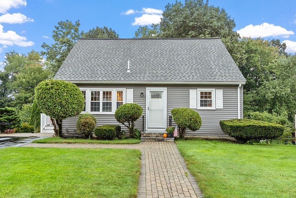 18 Green Farms Road Worcester, MA 01605 - Photo 1 of 42 Gallery Image 1