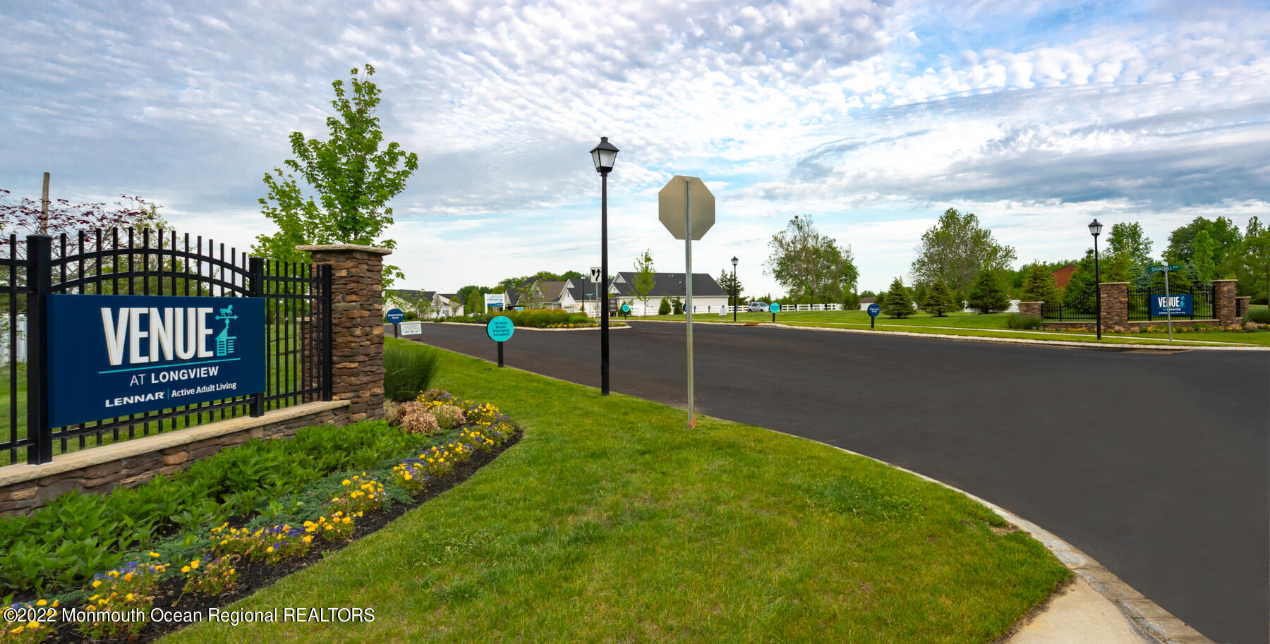 21 Keeneland Road New Egypt, NJ 08533 - Photo 7 of 10 web Venue at Longview-11
