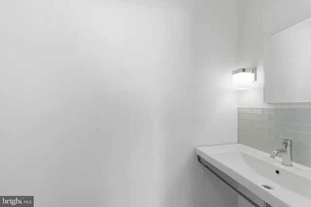 $672,000 | 17 Killala Court, Lutherville-Timonium, MD 21093