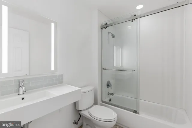 $672,000 | 17 Killala Court, Lutherville-Timonium, MD 21093