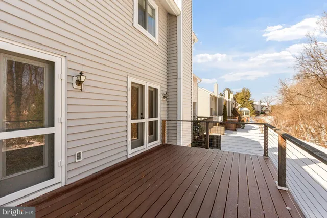 $672,000 | 17 Killala Court, Lutherville-Timonium, MD 21093