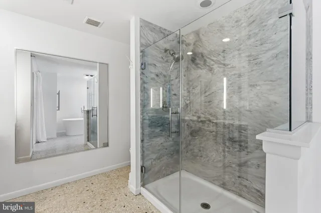 $672,000 | 17 Killala Court, Lutherville-Timonium, MD 21093