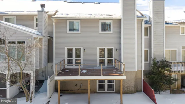 $672,000 | 17 Killala Court, Lutherville-Timonium, MD 21093