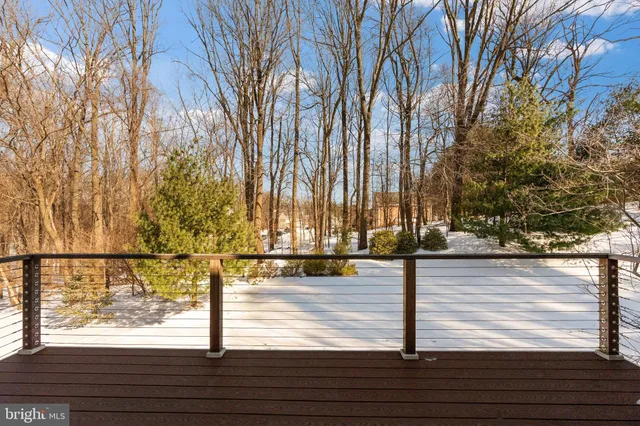 $672,000 | 17 Killala Court, Lutherville-Timonium, MD 21093