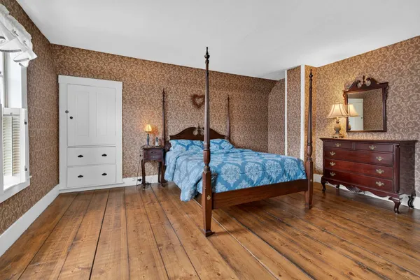 $1,500,000 | 37 High Street, Bradford, NH 03221