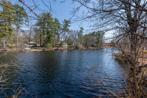 $1,500,000 | 37 High Street, Bradford, NH 03221