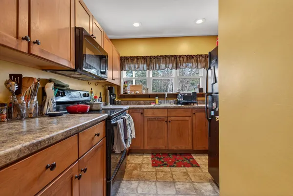 $1,500,000 | 37 High Street, Bradford, NH 03221