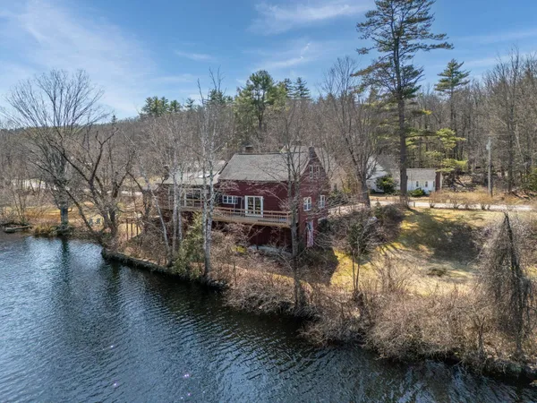$1,500,000 | 37 High Street, Bradford, NH 03221