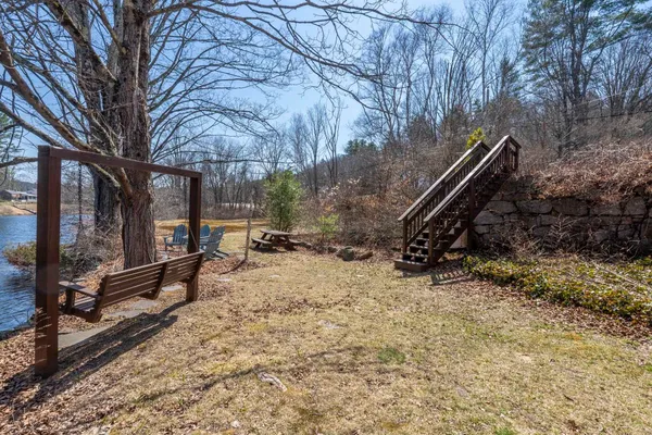 $1,500,000 | 37 High Street, Bradford, NH 03221