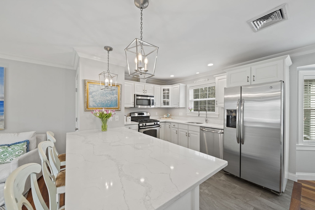 580 Quarry Street, Unit 13 Quincy, MA 02169 - Photo 2 of 29