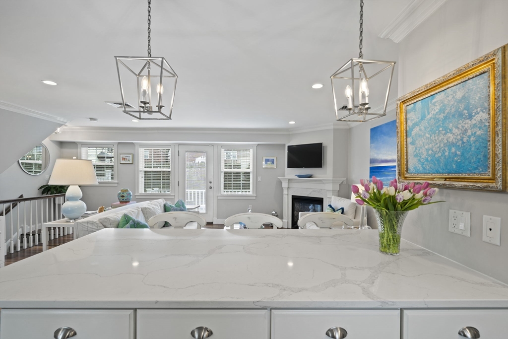 580 Quarry Street, Unit 13 Quincy, MA 02169 - Photo 6 of 29