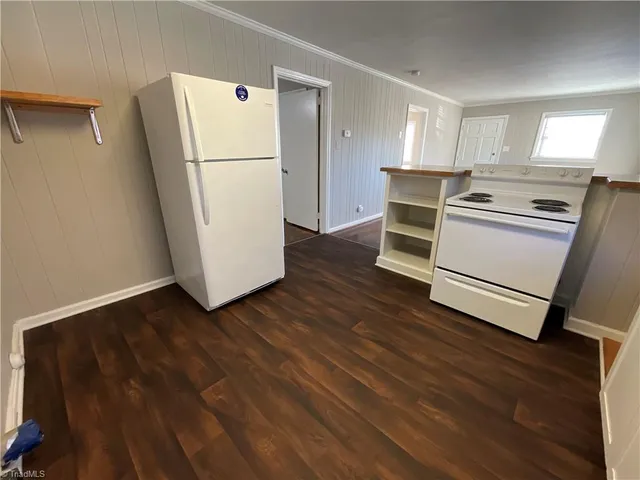 $850 | 201 Lowdermilk Street, Unit A, Greensboro, NC 27401