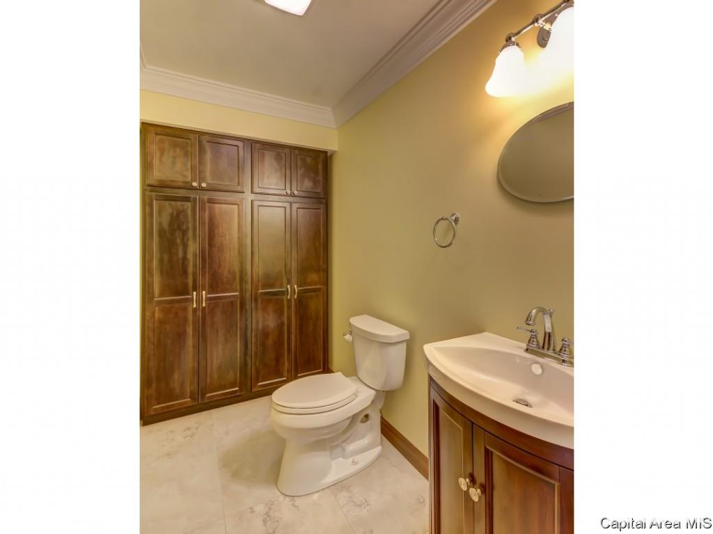 17 Chimney View Lane Springfield, IL 62707 - Photo 23 of 36 Gallery Image 23