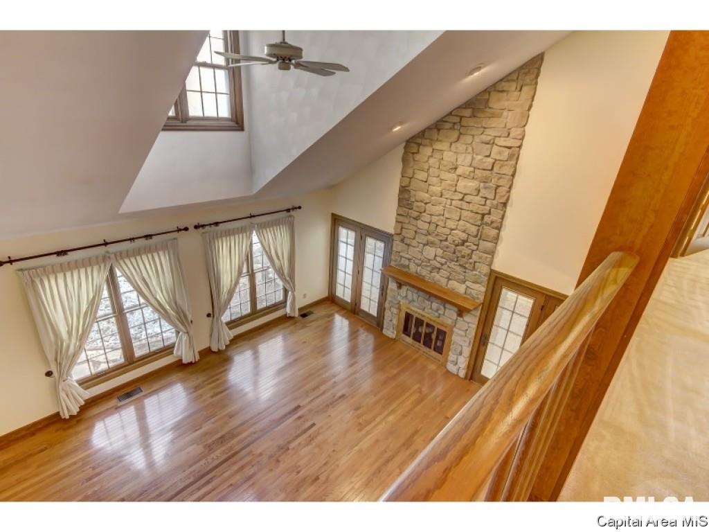 17 Chimney View Lane Springfield, IL 62707 - Photo 24 of 36 Gallery Image 24