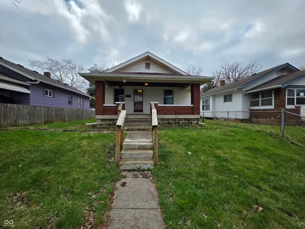 $1,525 | 1417 East Bradbury Avenue, Indianapolis, IN 46203