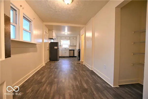 $1,525 | 1417 East Bradbury Avenue, Indianapolis, IN 46203