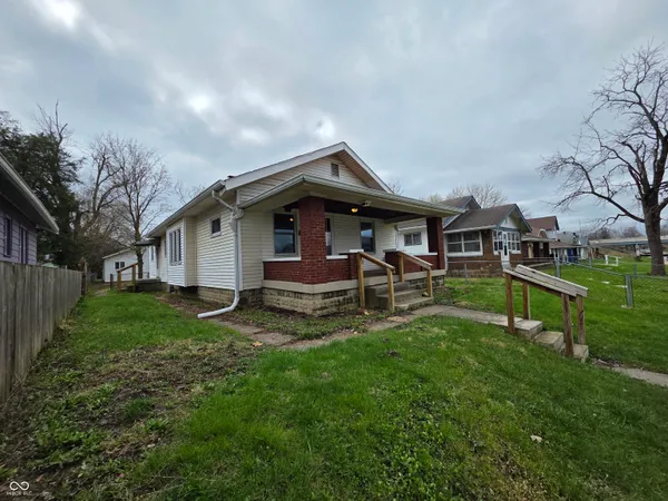 $1,525 | 1417 East Bradbury Avenue, Indianapolis, IN 46203