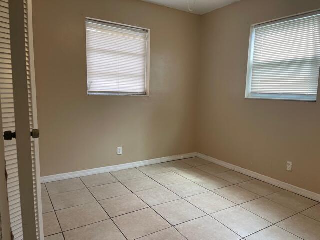 700 West 36th Street Riviera Beach, FL 33404 - Photo 11 of 24 IMG_2553