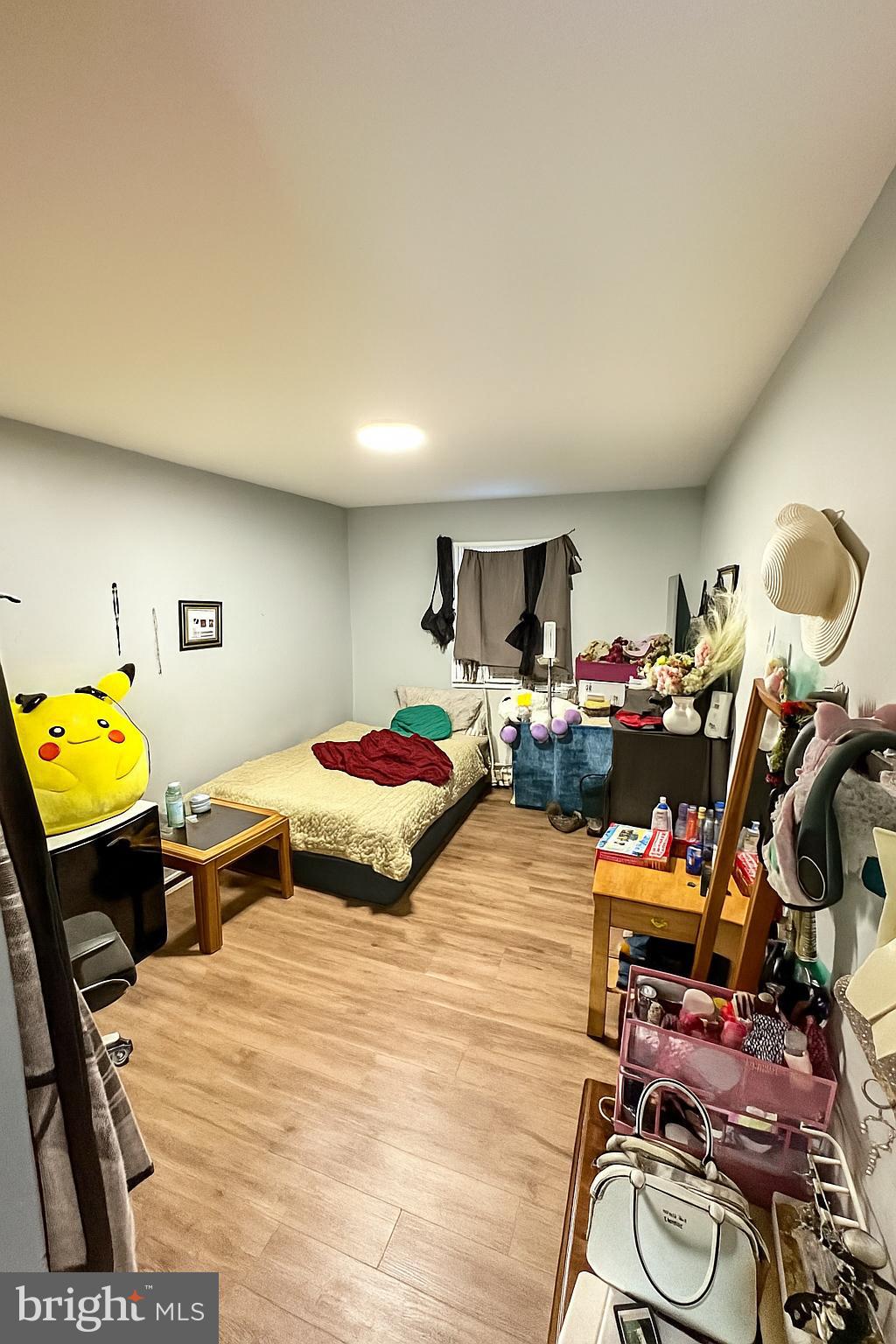 910 Magnolia Avenue Croydon, PA 19021 - Photo 11 of 33 Cozy retreat with playful accents.