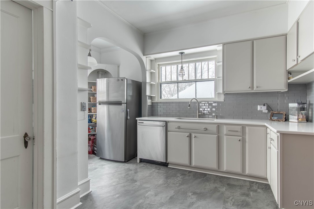 157 Haley Street Watertown, NY 13601 - Photo 15 of 48