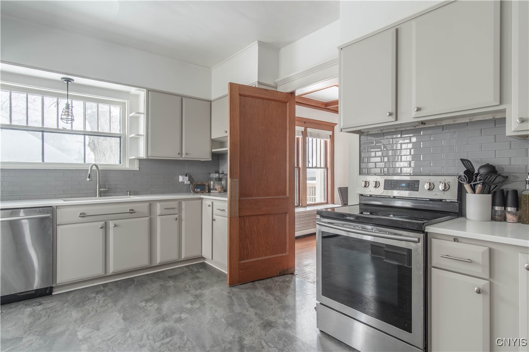 157 Haley Street Watertown, NY 13601 - Photo 17 of 48