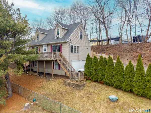 $425,000 | 54 Claremont Avenue, Wallingford, CT 06492