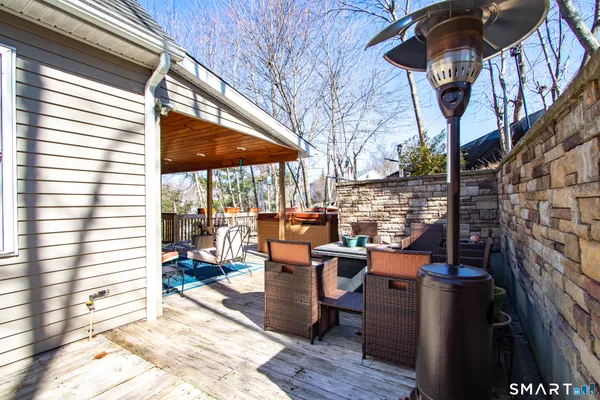 $425,000 | 54 Claremont Avenue, Wallingford, CT 06492