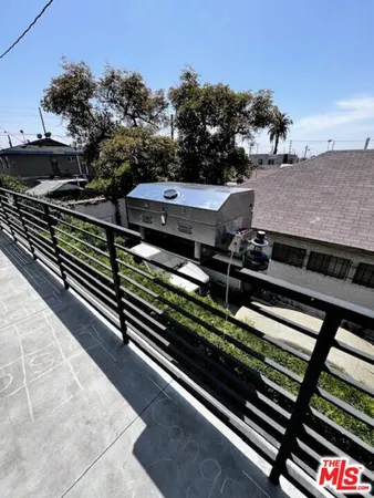 a view of outdoor space