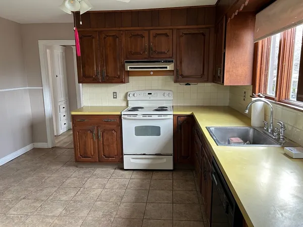 $3,000 | 27 Vincent Avenue, Unit 2, Belmont, MA 02478