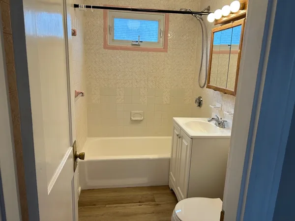 $3,000 | 27 Vincent Avenue, Unit 2, Belmont, MA 02478