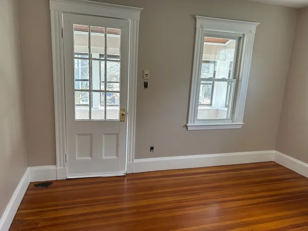 $3,000 | 27 Vincent Avenue, Unit 2, Belmont, MA 02478