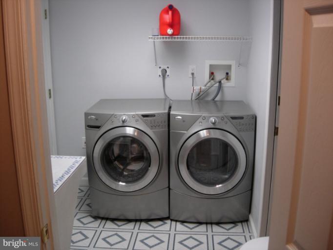 1149 Ingate Road, Unit 1149 Halethorpe, MD 21227 - Photo 3 of 14 Interior (General)