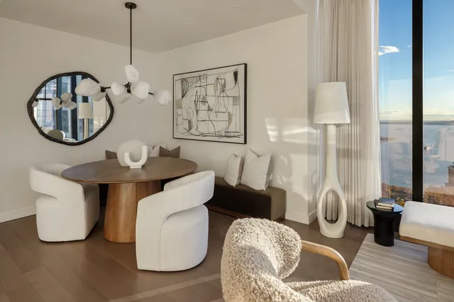 $5,200,000 | 125 Greenwich Street, Unit 81C | Financial District