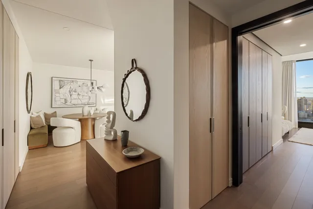 $5,200,000 | 125 Greenwich Street, Unit 81C | Financial District