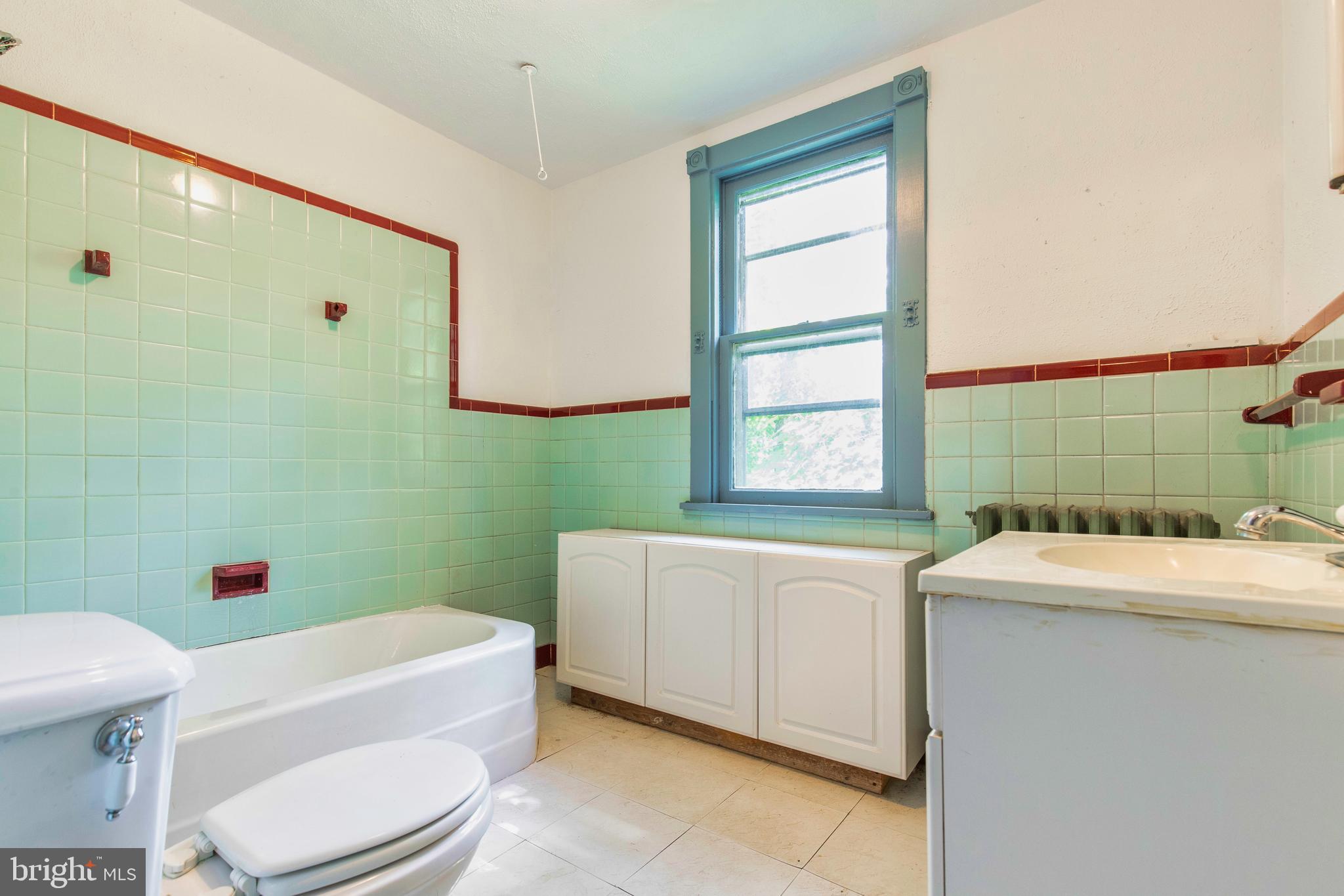 180 Berlin Road Gibbsboro, NJ 08026 - Photo 13 of 16 Gallery Image 13